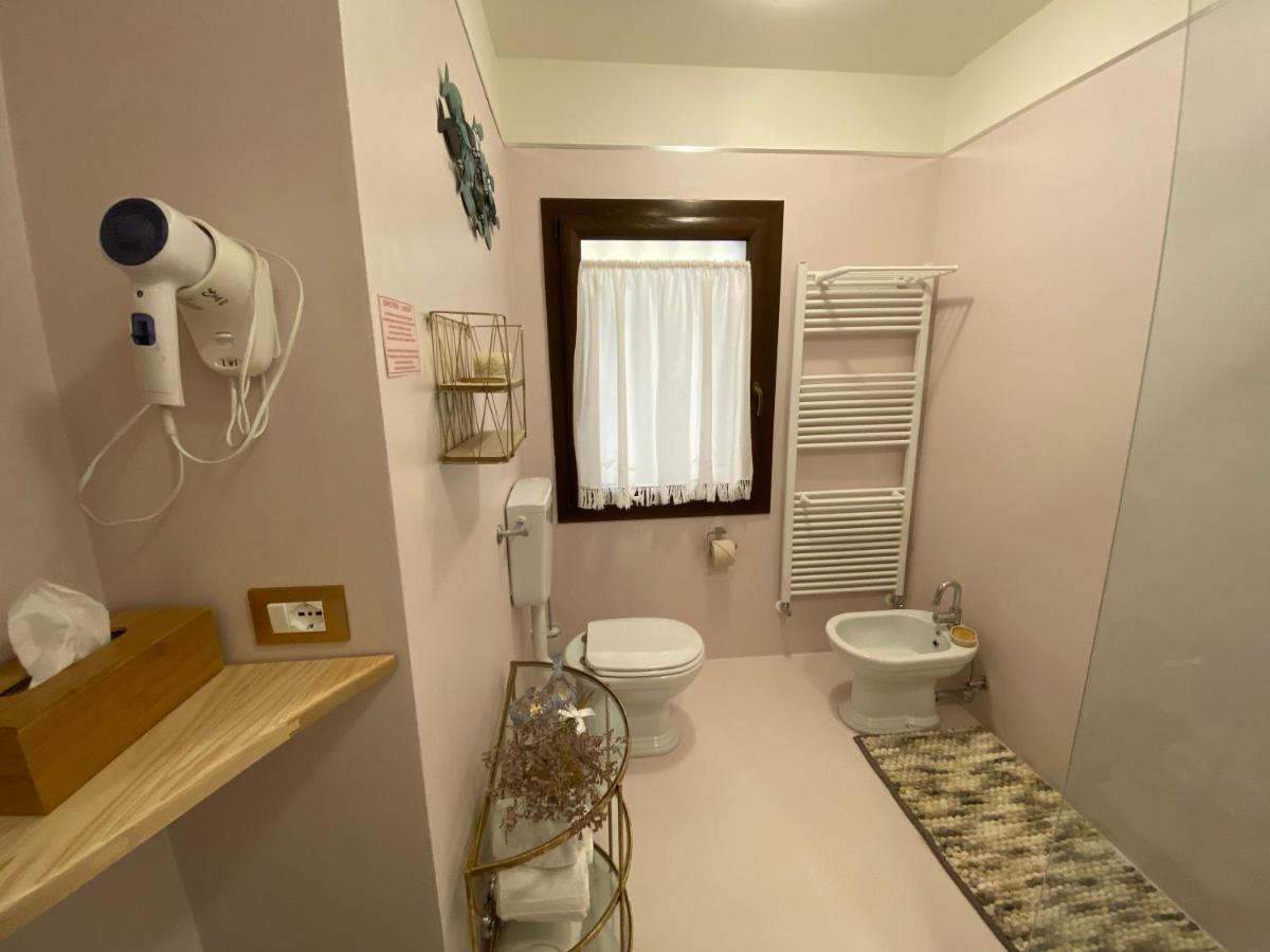 Bed and Breakfast Casa Di Carlo Goldoni - Dimora Storica à Chioggia Extérieur photo