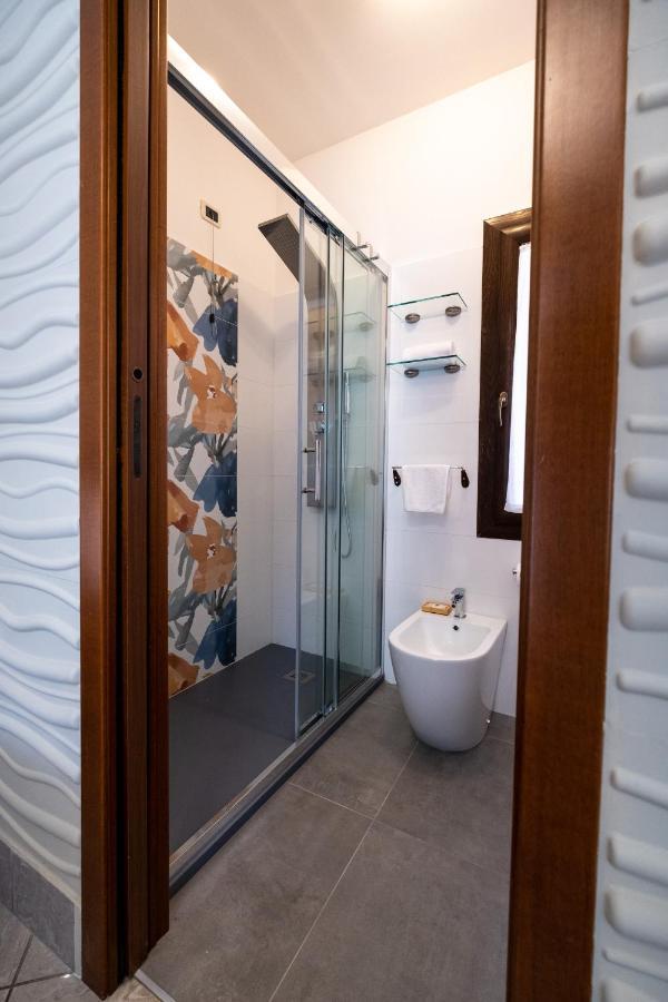 Bed and Breakfast Casa Di Carlo Goldoni - Dimora Storica à Chioggia Extérieur photo