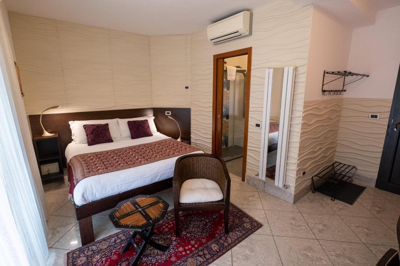 Bed and Breakfast Casa Di Carlo Goldoni - Dimora Storica à Chioggia Extérieur photo